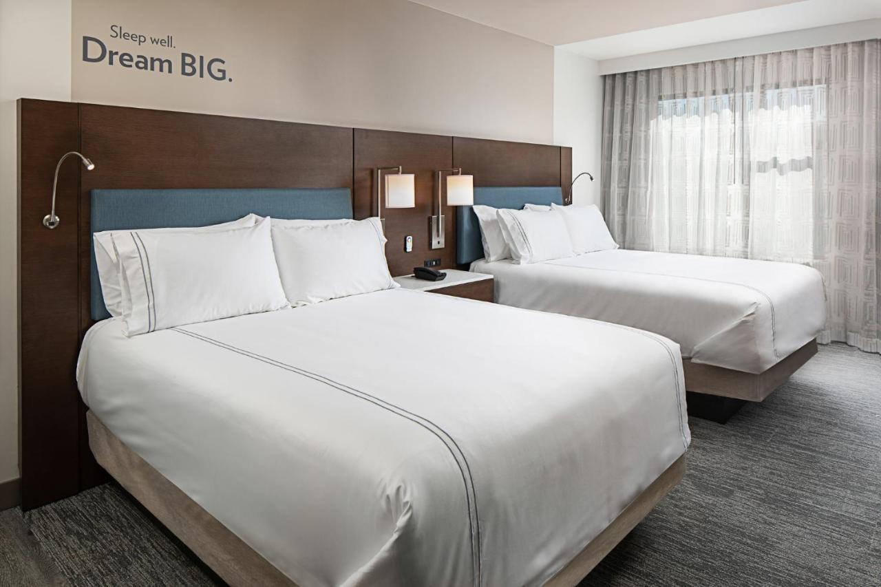 Hotel Even Airport By Ihg